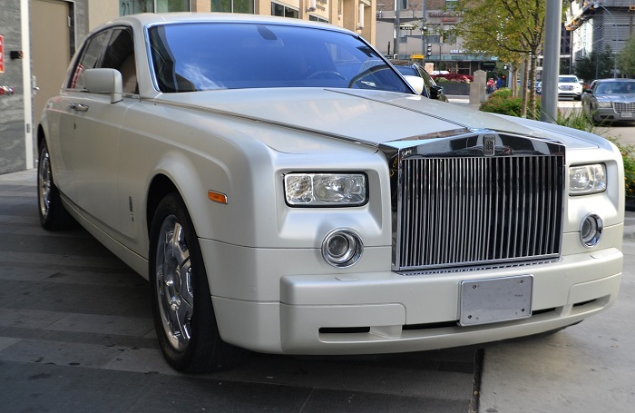 Прокат лимузинов "Queen Cars | Сургут"